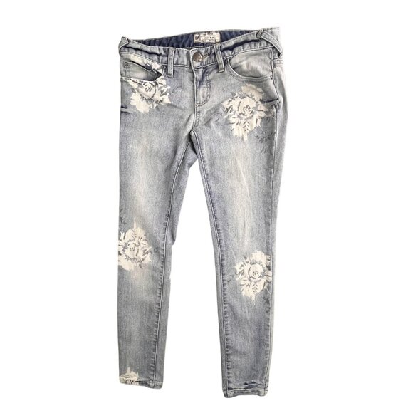 Free People Jeans Women’s 26 Blue Skinny Floral Print Stretch Distressed Denim - Picture 1 of 15
